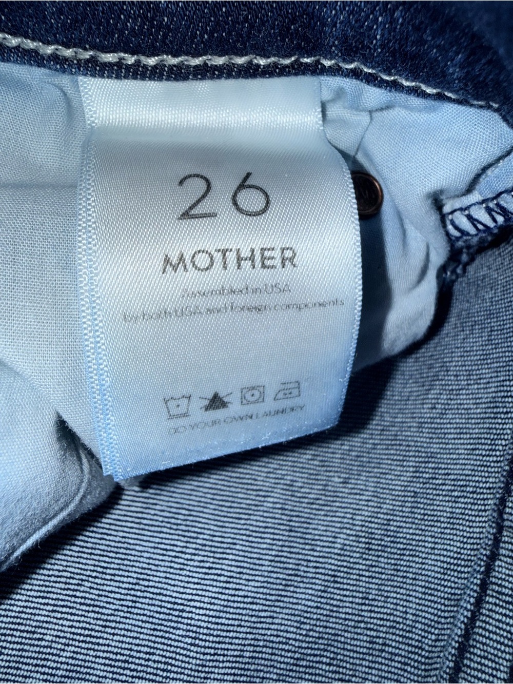 MOTHER The Dazzler Hover Jeans Invitation Only Size 26 Distressed Dark Blue - Picture 15 of 16